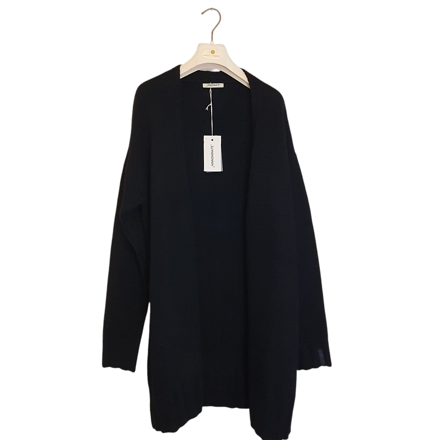 Cardigan donnaCardigan in maglia rasata over, nero di hinnominate, perfetto per la moda di Fossano