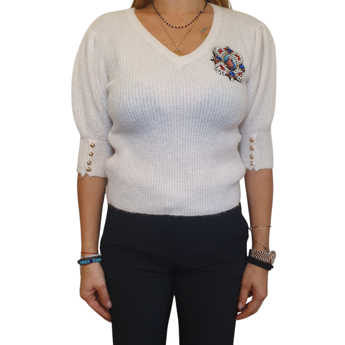 Maglia con scollo a V e applicazione color panna di Odi et Amo, ideale per un look raffinato a Fossano