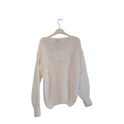 Pullover bianco con sfumature rosa e nere di Odi et Amo, ideale per uno stile sofisticato a Fossano
