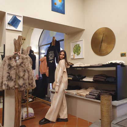 Maglia con cappuccio