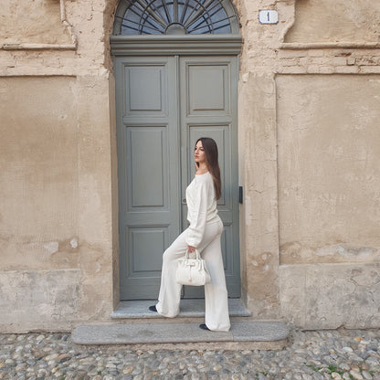 Pantalone in maglia dritto con paiettes