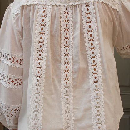 Camicia con ricamo bianca