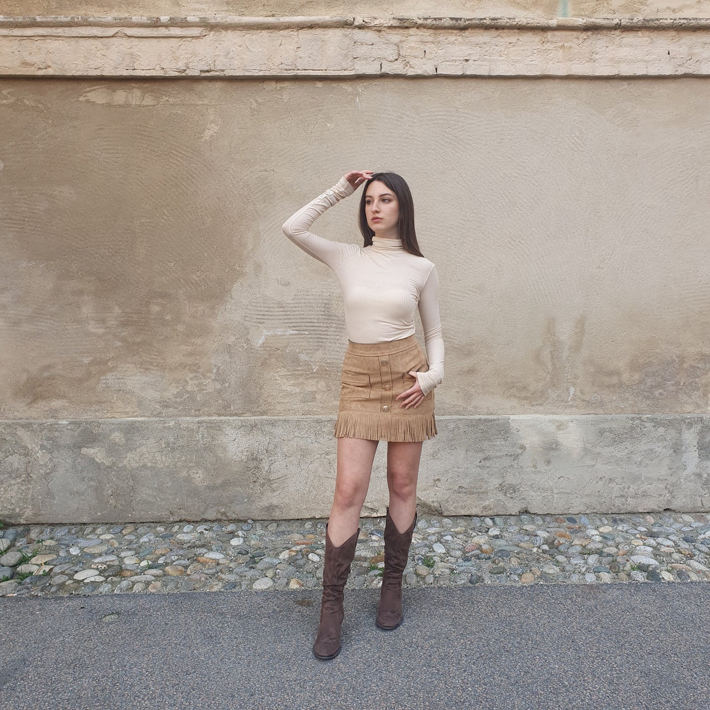 Gonna scamosciata con frange