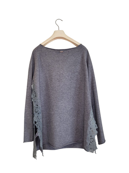 Maglia con spacchi laterali in pizzo nosecrets