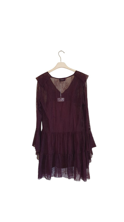Abito in pizzo nosecrets
