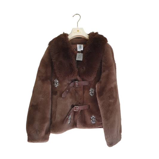Ecopelliccia marrone con patch