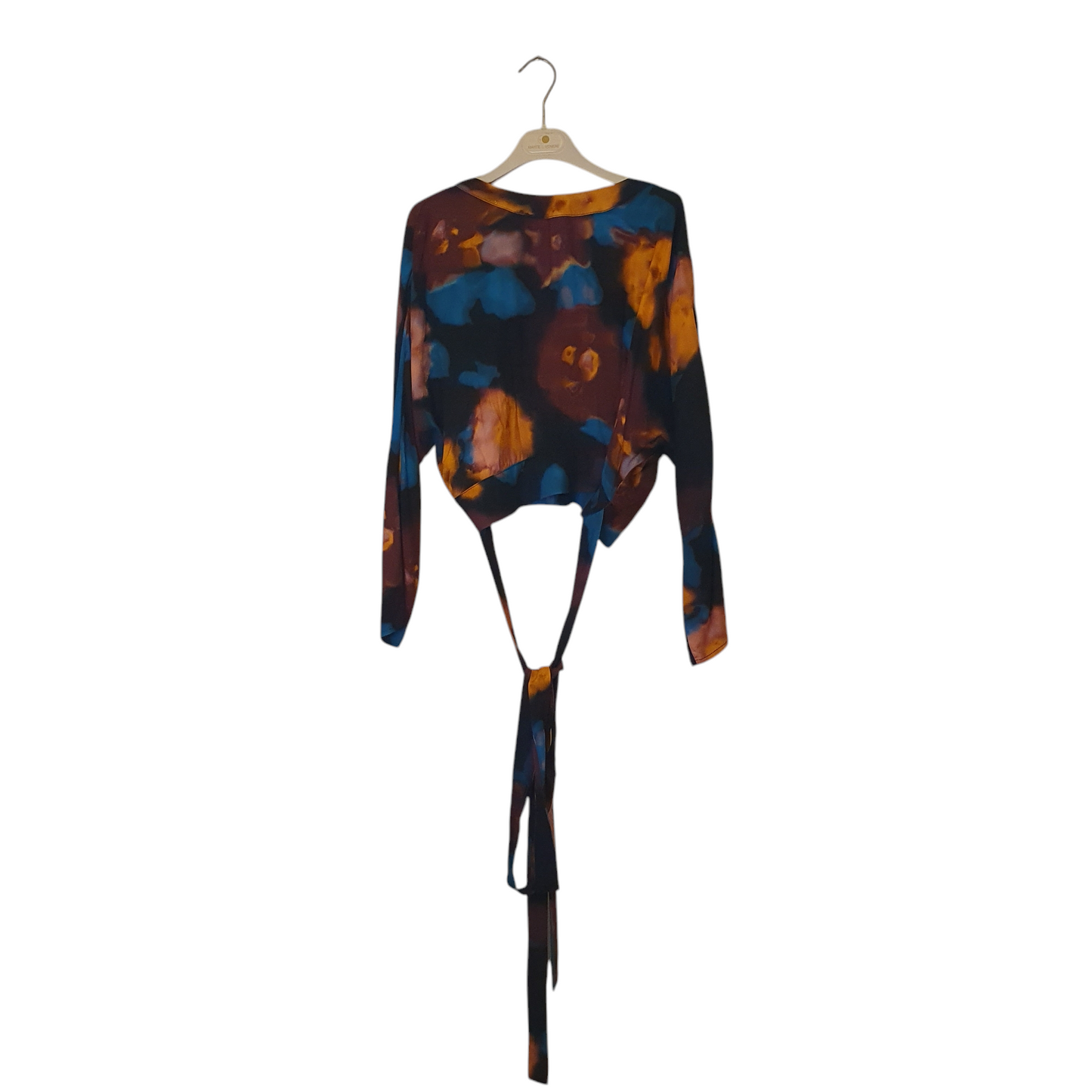 Top con scollo schiena