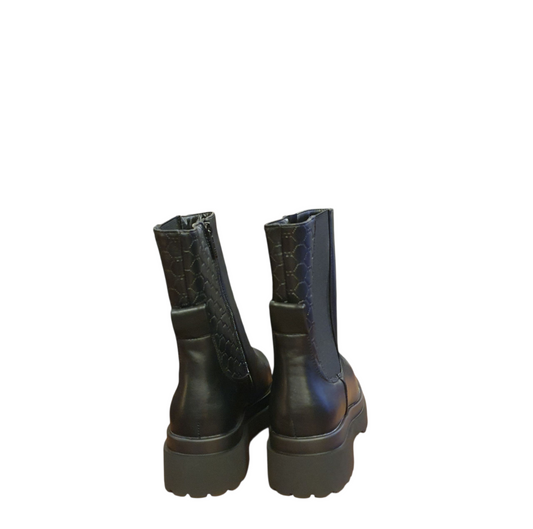 Combat boot met