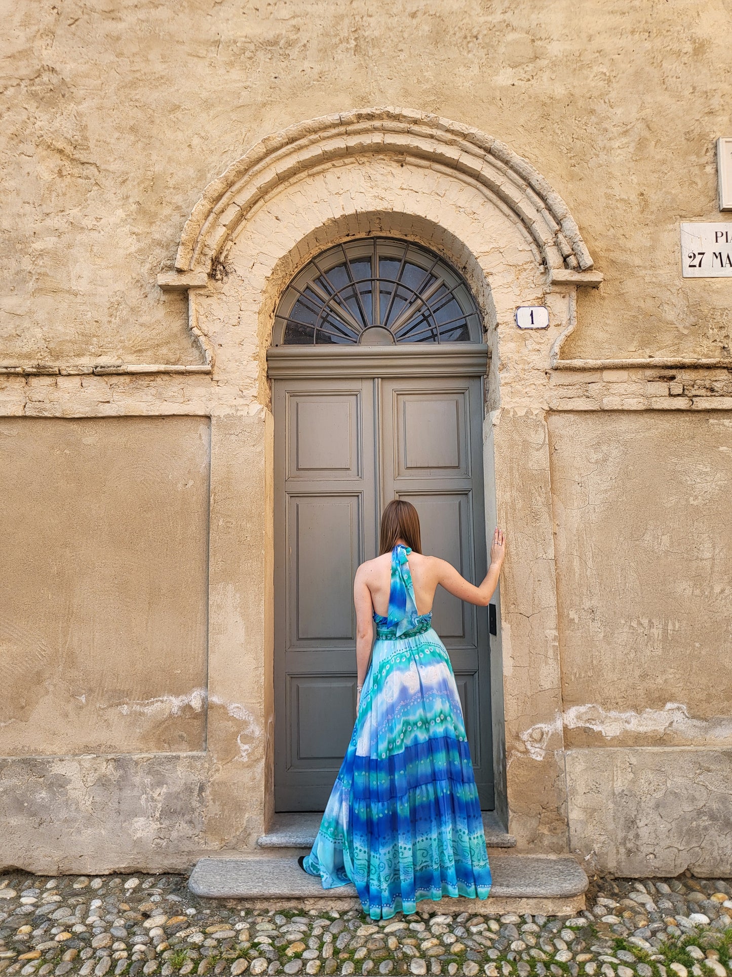 Abito scollo schiena Pho Firenze