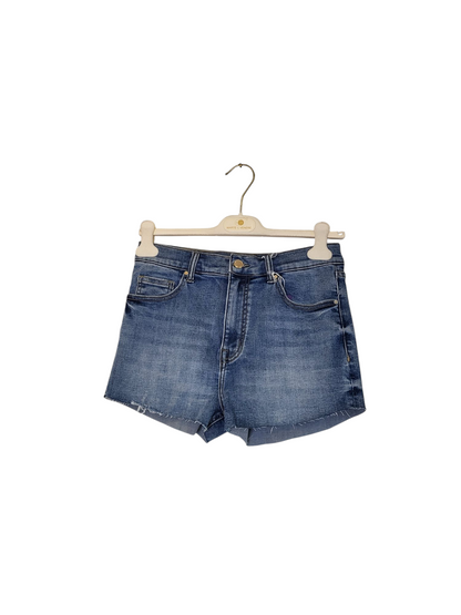 Shorts in jeans met