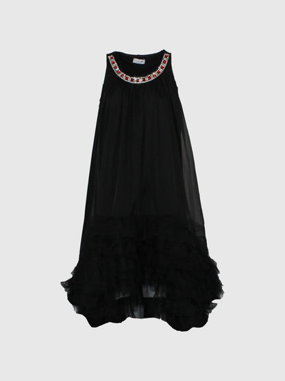 Abito in tulle con collana