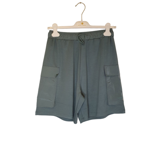 Shorts con tasche hinnominate