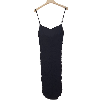 Vestito corto nero modello tubino per un look chic e moderno a Fossano